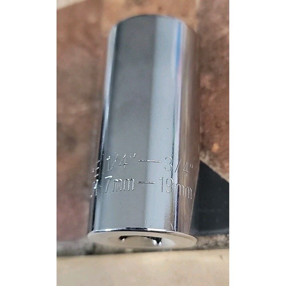 Universal Socket Adapter - Picture 3 of 4